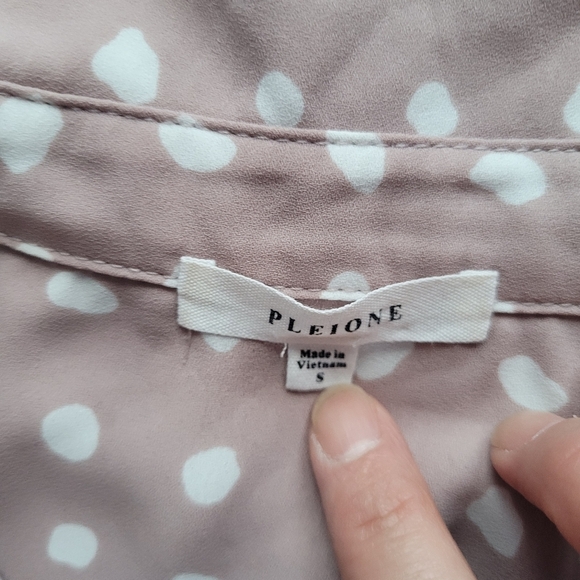 Pleione Tracy Dotted Long Sleeve Blouse, VGUC, Size S - Picture 7 of 7